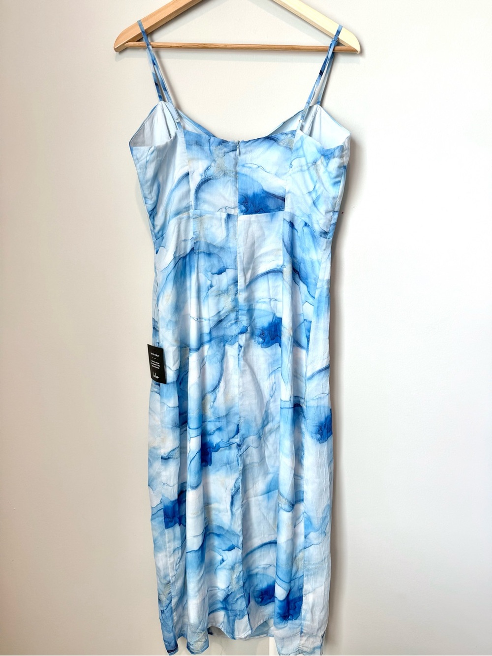 NWT Lulus Chicly Femme Light Blue Abstract Tie-Front Sleeveless Midi Dress - Picture 4 of 5